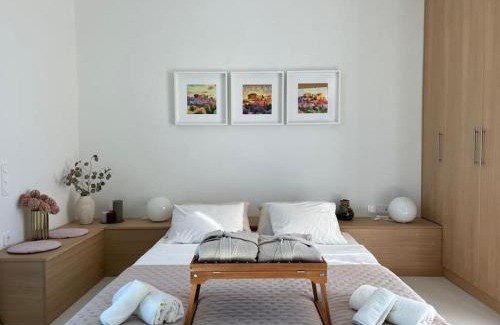 Exarhia Apartment | Penthouse with Private Rooftop and Hot Tub