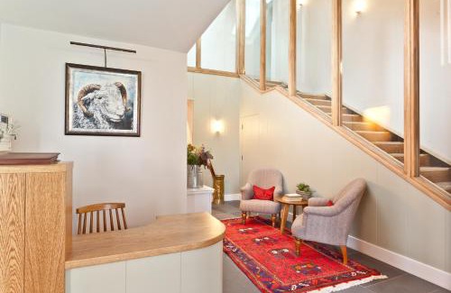 Wing Hotel | Pentonbridge Inn - Restaurant with Rooms
