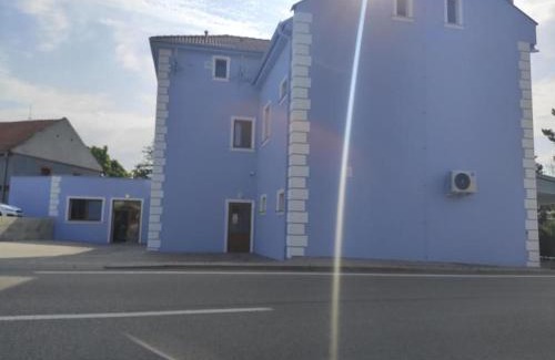 Zabokreky nad Nitrou House | Penzión Žabokrek - Self check-in