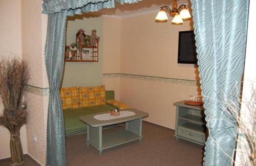 Trencianske Teplice House | Penzión Zuzi