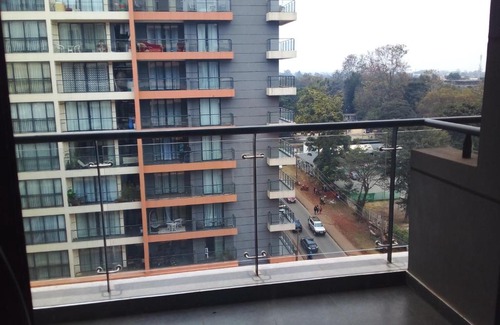 Thompson Estate Apartment | Penzi mv3