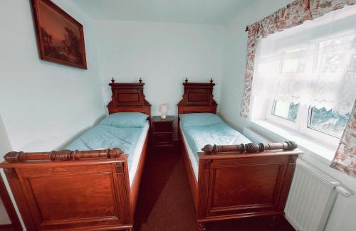 Zeleznice House | Penzion U Jindry