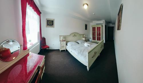 Zeleznice House | Penzion U Jindry