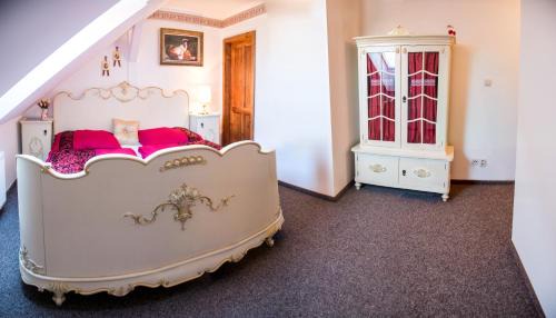 Zeleznice House | Penzion U Jindry