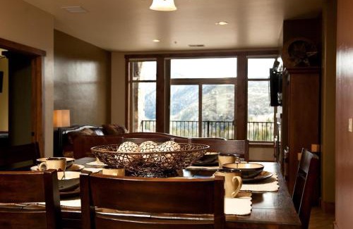 Purgatory House | Peregrine Point 104