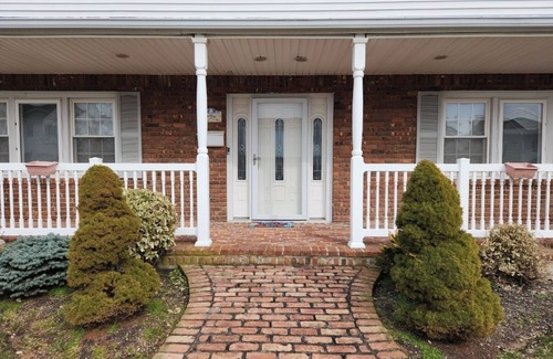 Lido Beach House | Perfect 4-Bedroom House Steps to Beach in Lido Beach, NY