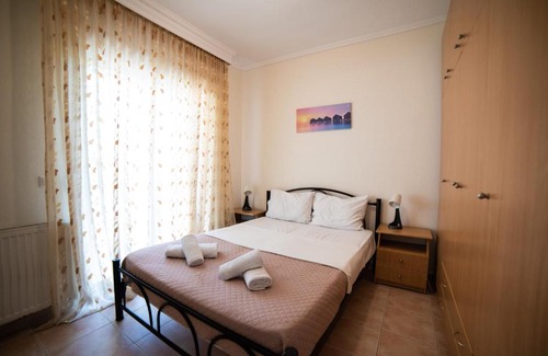 Kallithea Apartment | Perfect Apartment GISIONA!