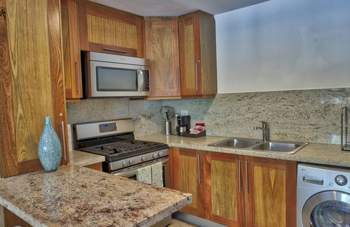 Las Terrenas Apartment | Perfect Beachfront Suite for 2 with Private Jacuzzi & Backyard in Las Terrenas