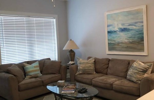 Saint Simons Island Cottage | Perfect Cottage and Getaway, great location, and all 5 star ratings!