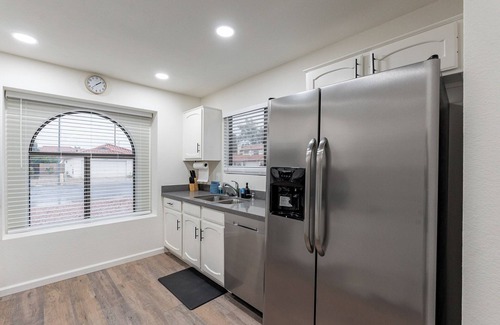 Mesa House | Perfect Escape: Pet-Friendly,BBQ,Yard + Fall Spl