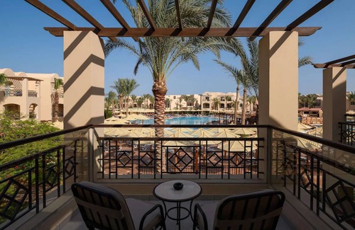 Sharm El Sheikh Resort | Perfect Family Getaway l Waterpark, Pool, Private Beach & Theater Show
