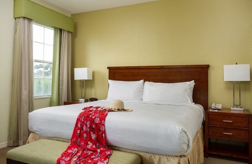West Kissimmee Resort | Perfect Family Getaway! 2 Amazing 2BR Units, Pool, Shuttle