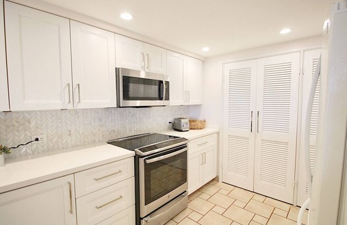 Kaanapali Condo | Perfect for Couples! Family Size - Ocean & Golf Views! Owner-Host - Not for Sale