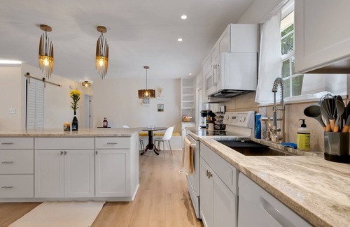 Old Town House | Perfect for Legislative Session! Renovated Gem in the Heart of Tallahassee