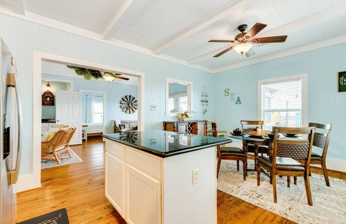 Port Bolivar House | Perfect | Gulf Views | Furnitured Deck | Sleeps 10