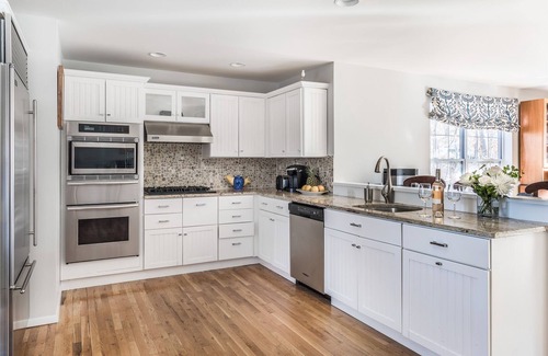 Springs House | Perfect Home in East Hampton with Gunite Pool