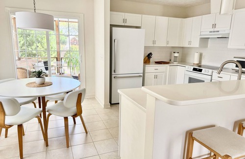 Long Beach House | Perfect Little Beach Cottage for your stay on Oak Island