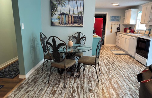 Pensacola House | Perfect Location Cottage 2-bedroom in Pensacola