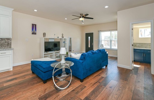 Greater East End House | Perfect Luxury Home East Downtown
