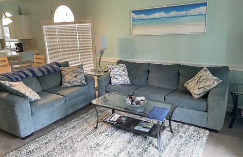 Central Myrtle Beach Condo | Perfect Pet Friendly 2 bedroom condo with a Golf Course View! 1st Floor
