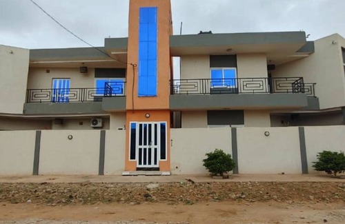 Lome House | Perfect & Private Studio in Loménn