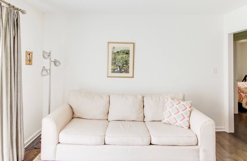 Rehoboth Beach Apartment | Perfect Rehoboth Beach Get-Away! Updated 2 bedroom apartment- nightly rates!