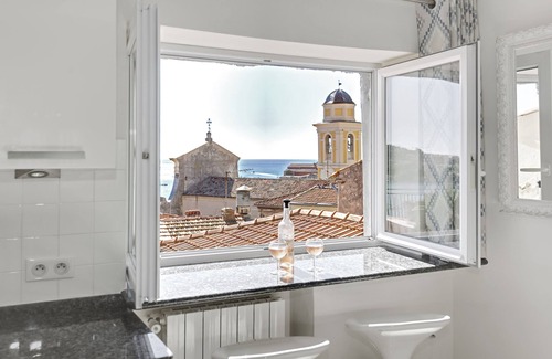 Villefranche-sur-Mer Apartment | Perfect Sea View - Location, Luxury, View