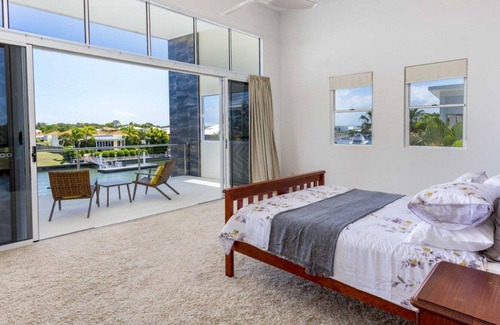 Banksia Beach House | PERFECTION ON THE CANAL