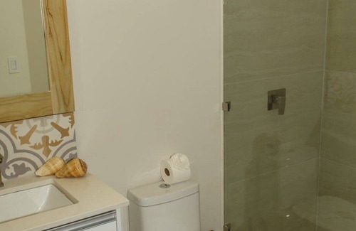 Nosara Apartment | Perfectly located in Playa Guiones. Walk to the beach, shops, restaurants & yoga
