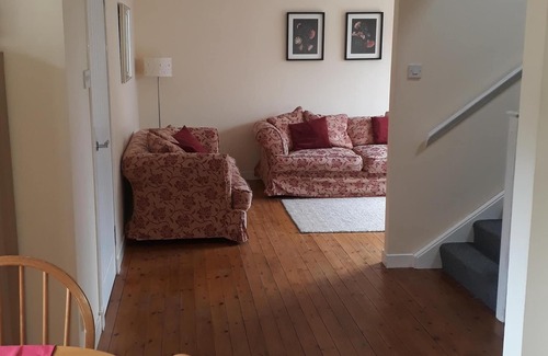 St. Andrews Cottage | Perfectly suited to couples, families or golfers alike. Child & Pet friendly