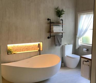 Mugga Downs Bed & Breakfast | Pericoe Retreat