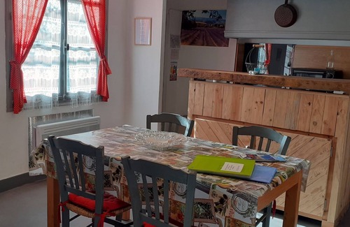 Pernes-les-Fontaines Apartment | PERNES PROVENCE AUTHENTIQUE