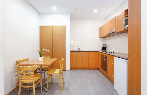 Perth Central Business District Apartment | Perth CBD Central Convenience!