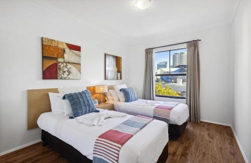 Northbridge Apartment | Perth Prime Located 2BDR 1PRK