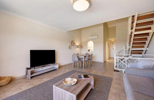 Estombar Apartment | Pestana Gramacho Residence T2