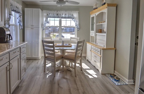 Ocean View Condo | Pet Friendly, 2nd Floor, 2 BD, 2 BA Condo w/Bayside Views, Steps to Pool, Tennis, Biking, and More!