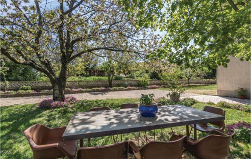 Kruncici Apartment | Pet Friendly Apartment In Sv,lovrec With Wifi