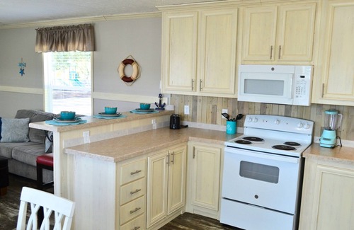 Navarre Cottage | Pet friendly, affordable vacation rentals