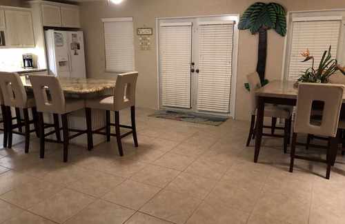 Cudjoe Gardens House | Pet friendly amazing location in paradise