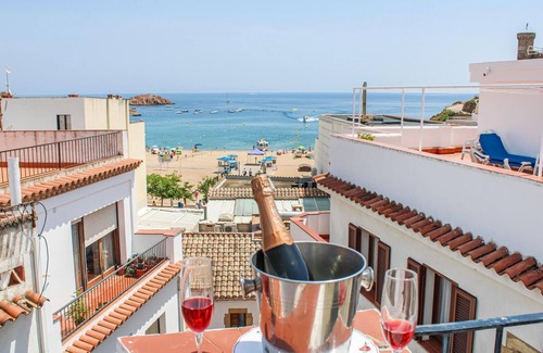 Tossa de Mar Apartment | Pet friendly apartment in Tossa de Mar