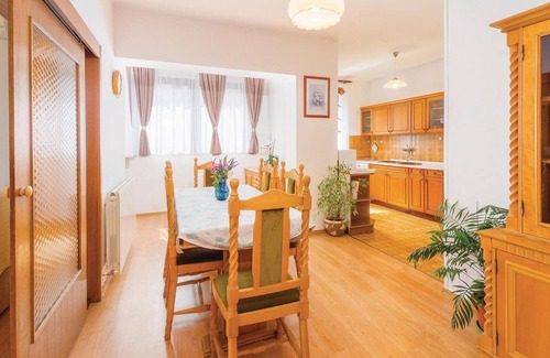 Pobri Apartment | Pet friendly apartment in Pobri
