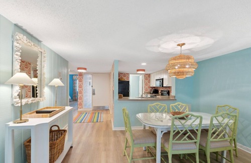 Fernandina Beach Condo | Pet Friendly | Beachwood Condo | Directly Across the Street from the Beach