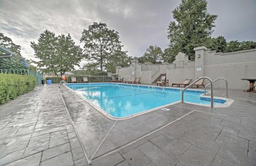 Branson Apartment | Pet-Friendly Branson Condo Walk to The Strip