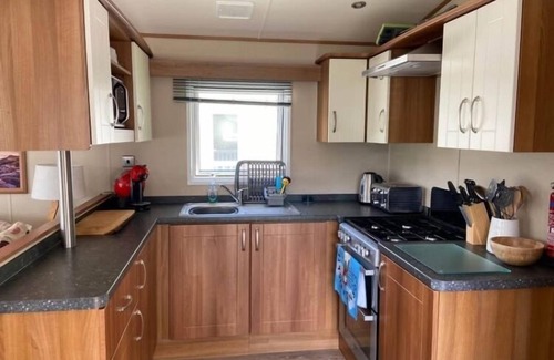 Newquay Ski Chalet | Pet Friendly Coastal Chalet Retreat in Newquay