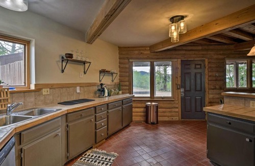 Indian Mountain House | Pet Friendly Como Cabin with Mountain Views!