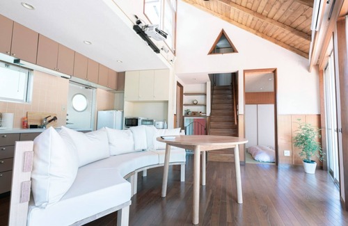 Yawatano House | Pet friendly designers house/Ito Shizuoka