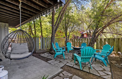 Flagstaff House | Pet-friendly duplex with spa, fire pit, just minutes to downtown and shopping!