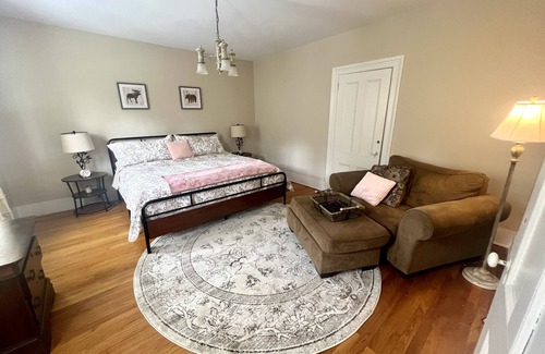 Winthrop Other | Pet friendly, Family Homestead 1 hr from the coast!