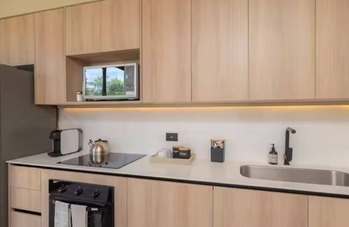 Santa Ana Apartment | Pet Friendly, garden and washing machine