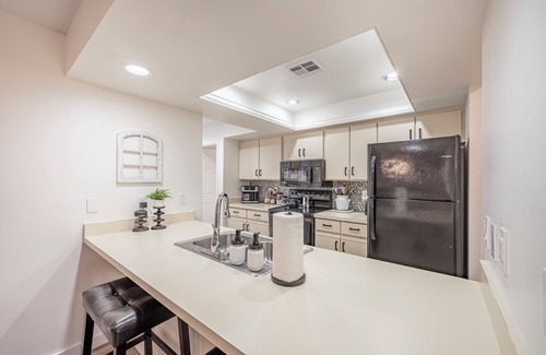 Lake Placid House | Pet-Friendly Getaway. Lake June Access + Boat Dock, Kayaks & More